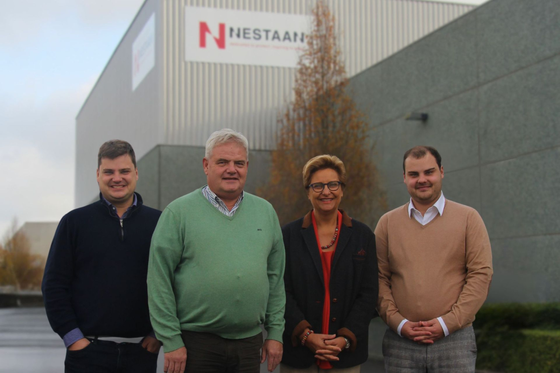 La famille van Nes,la direction chez Nestaan