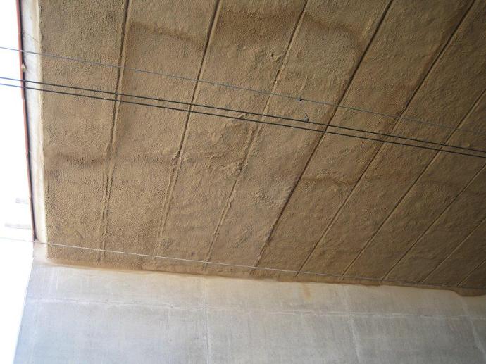 Mortier projeté pour la protection passive incendie à l'intérieur du bâtiment